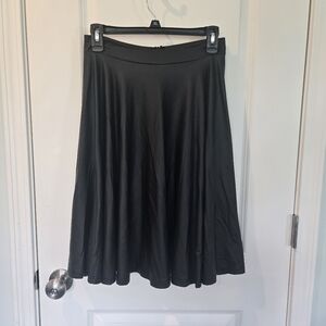 BeniSSimo Elegant Black Women's Skirt Size Medium